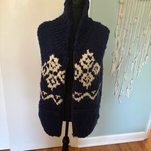 American Eagle Outfitters Navy and Cream Cowl Sweater